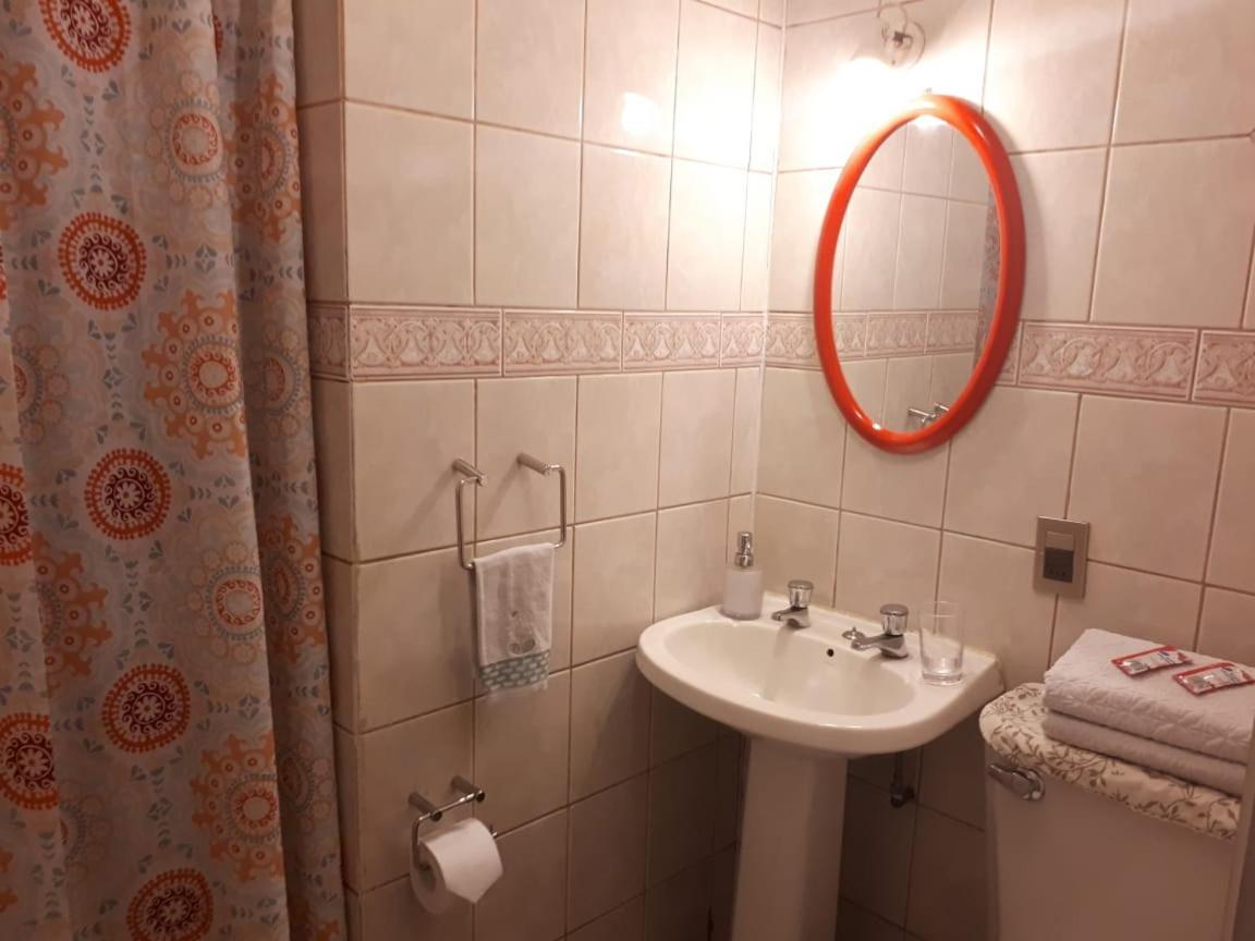 Hostal Mackay Temuco Extérieur photo